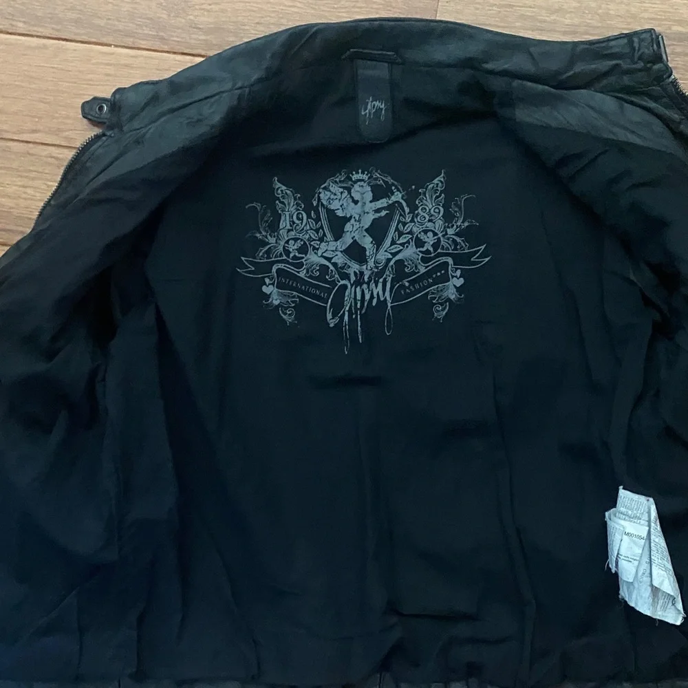 Mauritius Black Leather Moto Jacket Fitted Zip Biker EUC Size M - Picture 9 of 16